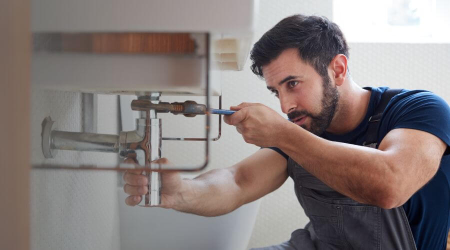 Faucet aerator cleaning/replacement in Brownsburg, IN